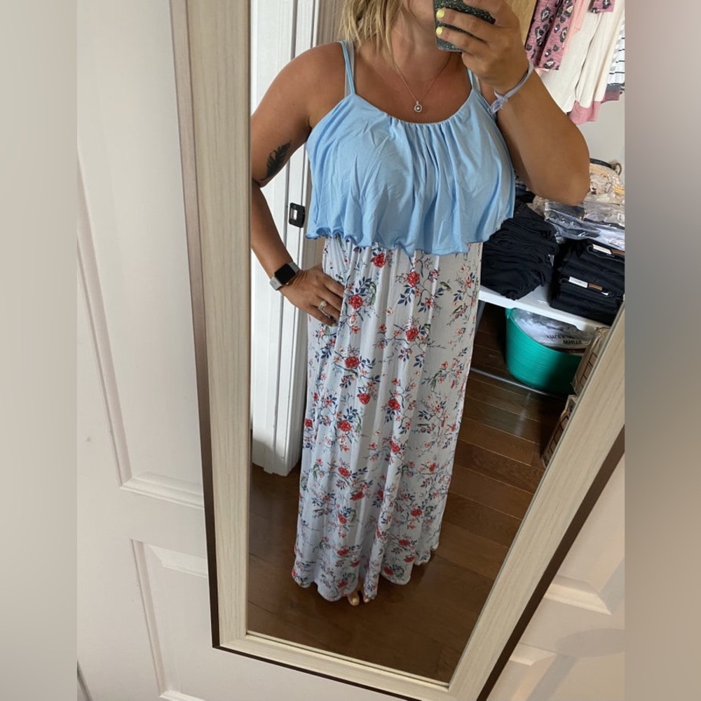 NWT blue floral ruffle top maxi dress
